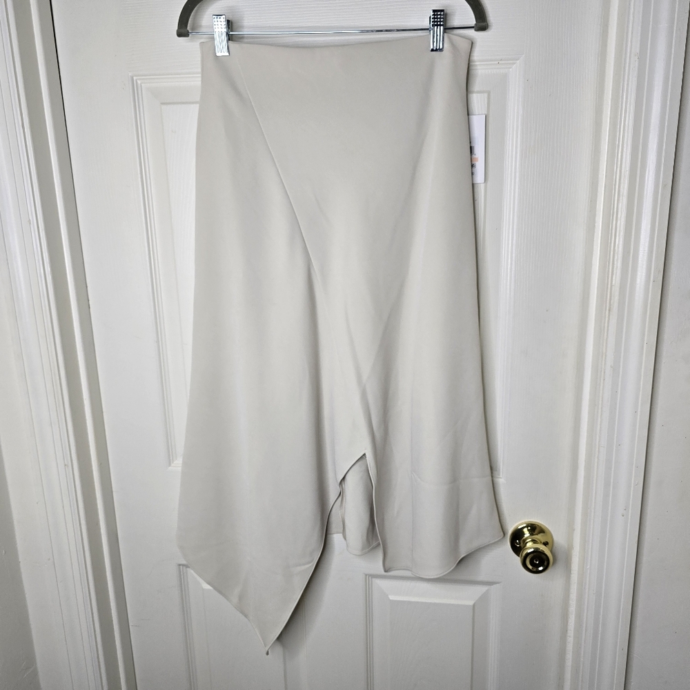Elegant NWT‎ DKNY off white asymmetrical womens Midi Skirt 2